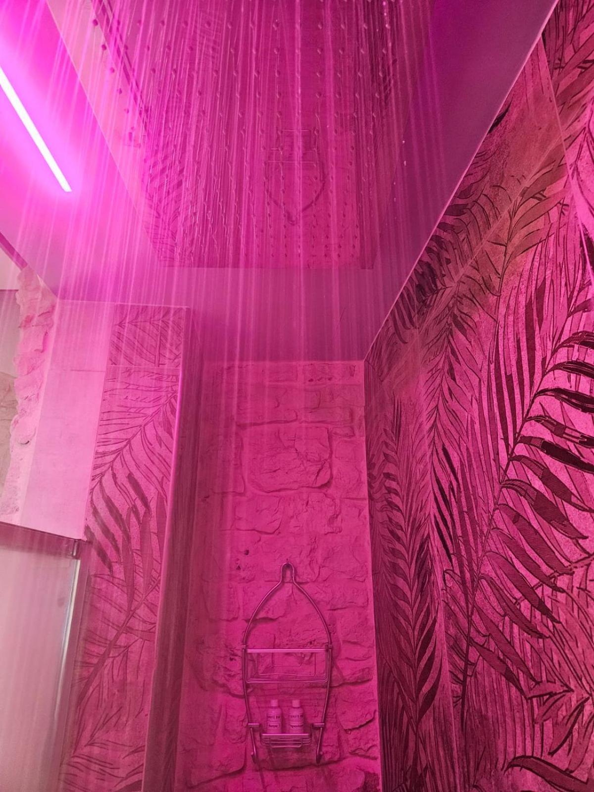 Luxuite Spa Con Piscina E Jacuzzi Алберобело Екстериор снимка